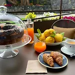 Ollen 아파트호텔