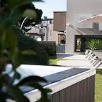 Ollen 公寓式酒店 4*
