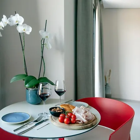 Ollen Aparthotel Catania