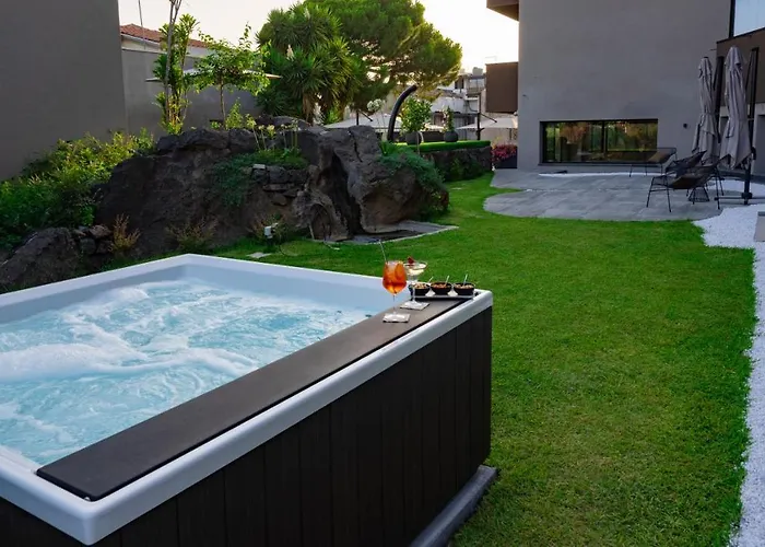 Apart Otel Ollen Katanya