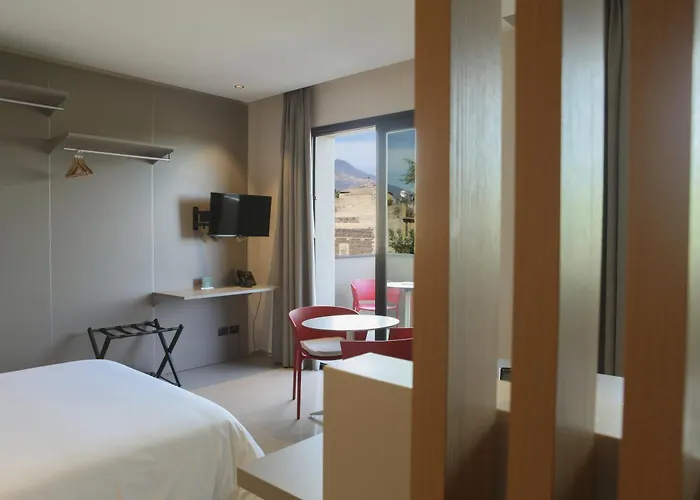 Ollen Apart Otel Katanya