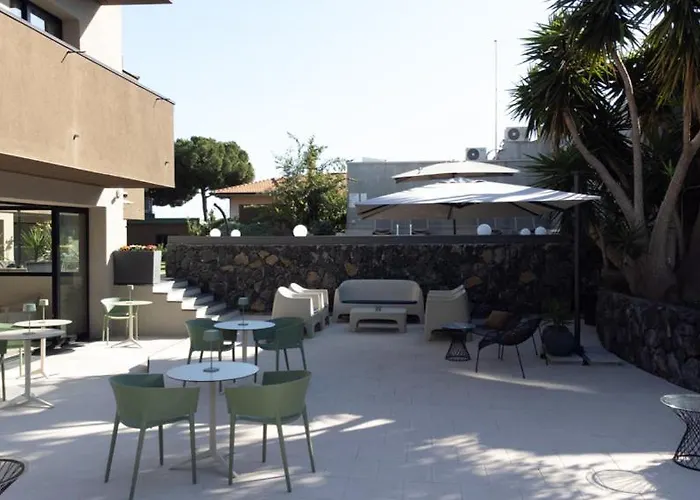 Ollen Apart Otel Katanya